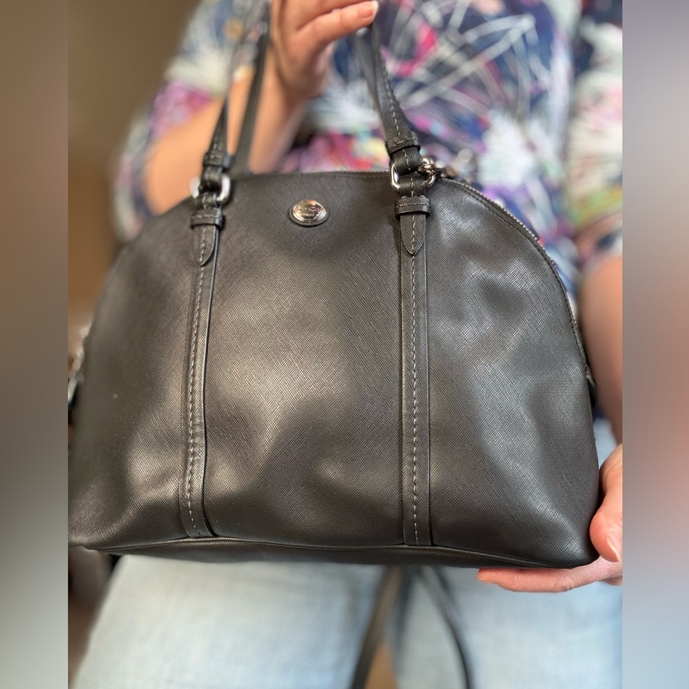 Coach PEYTON Black Leather Purse Bag